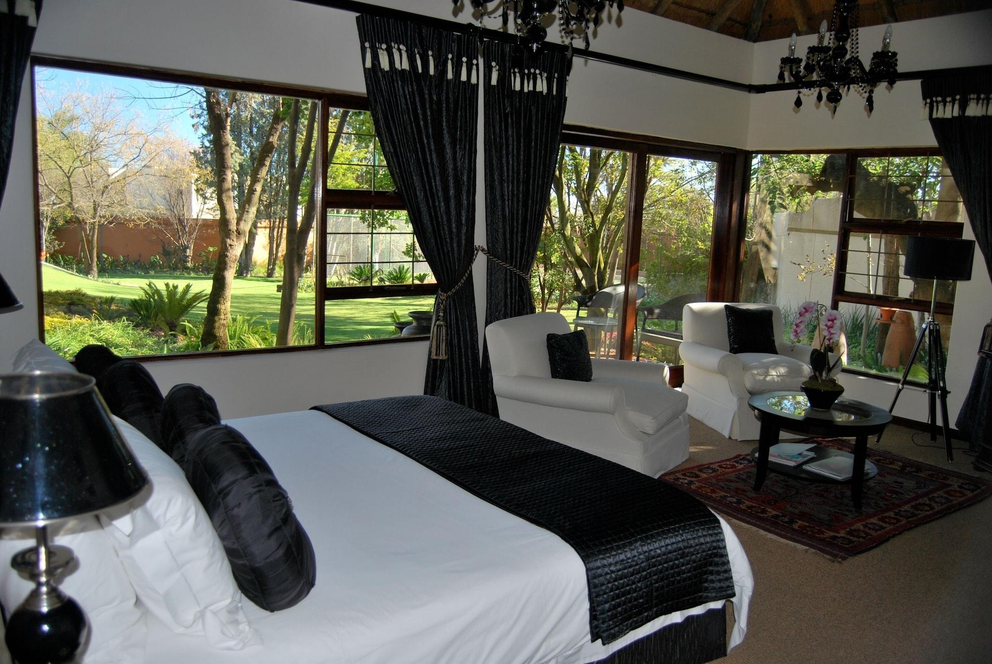Lourie Lodge Sandton Exterior photo
