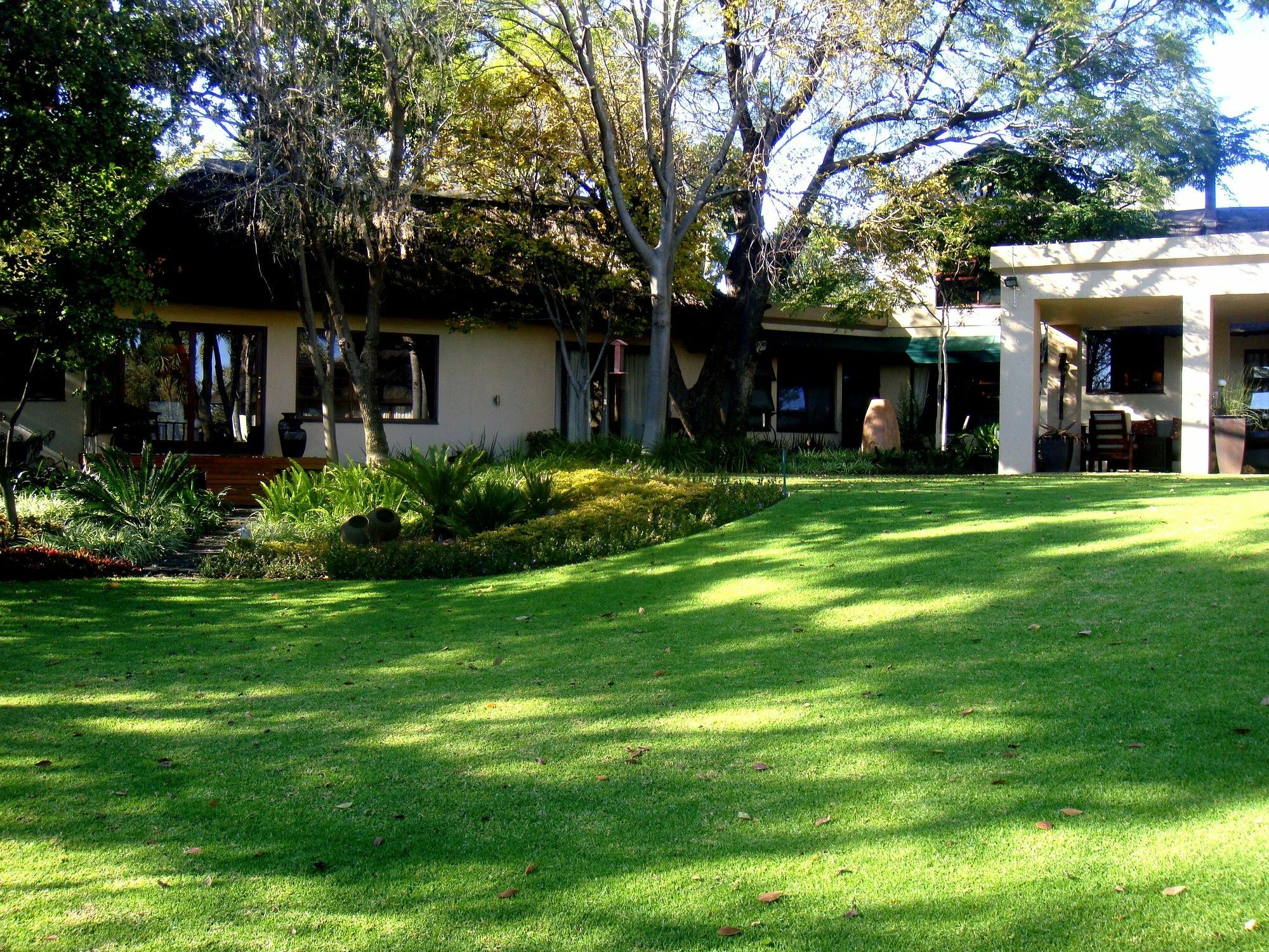 Lourie Lodge Sandton Exterior photo